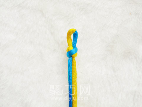 中国结一字型团锦共用套走线图解(图2)