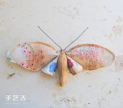 英国男子“女红”作品 废旧布料缝制出的动物(图9)