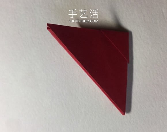 简单折纸4个花瓣 粘合得到一朵四瓣花!(图9) 简单折纸4个花瓣 粘合得到一朵四瓣花!(图9)