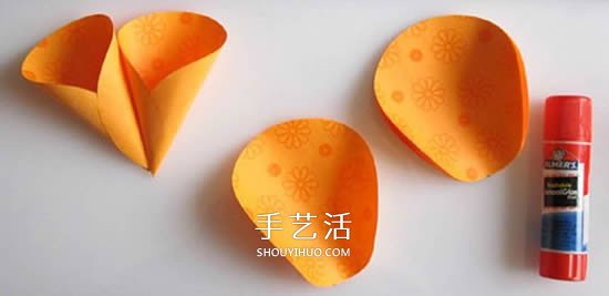 便利贴手工制作立体纸花的做法图解(图10) 便利贴手工制作立体纸花的做法图解(图10)