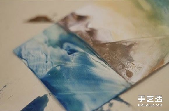 创意熨斗画的画法 把蜡笔融化后画出漂亮图案(图5) 创意熨斗画的画法 把蜡笔融化后画出漂亮图案(图5)