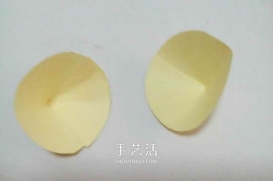 简单纸花怎么做图解 组合式花朵的制作方法(图4) 简单纸花怎么做图解 组合式花朵的制作方法(图4)