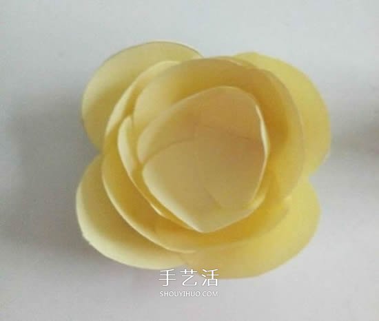 简单纸花怎么做图解 组合式花朵的制作方法(图8) 简单纸花怎么做图解 组合式花朵的制作方法(图8)