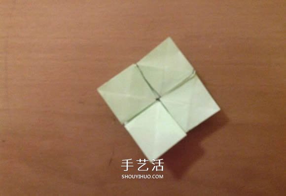 幸运四叶草的折法图解 怎么折纸四叶草步骤图(图16) 幸运四叶草的折法图解 怎么折纸四叶草步骤图(图16)