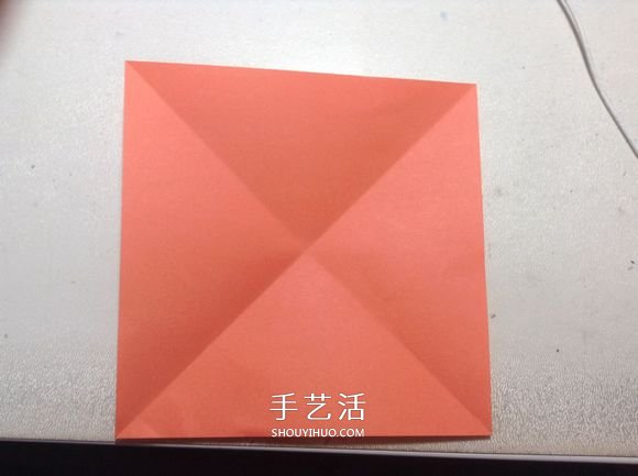 怎么折纸月季花的方法 手工月季花的折法图解(图3) 怎么折纸月季花的方法 手工月季花的折法图解(图3)