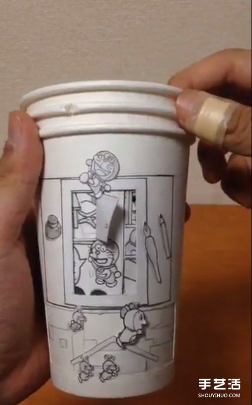 纸杯DIY超牛动画 跟着大雄一起搭上时光机吧(图5)