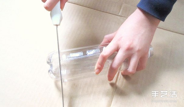饮料瓶塑料瓶废物利用DIY制作花束台灯吊灯 - 诺云双维造物网