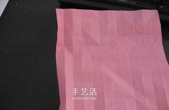 赠送初恋的小礼物!折纸蔷薇戒指的折法图解(图56) 赠送初恋的小礼物!折纸蔷薇戒指的折法图解(图56)