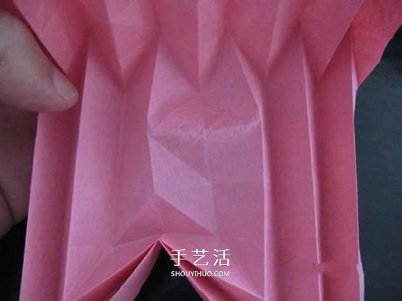 赠送初恋的小礼物!折纸蔷薇戒指的折法图解(图65) 赠送初恋的小礼物!折纸蔷薇戒指的折法图解(图65)