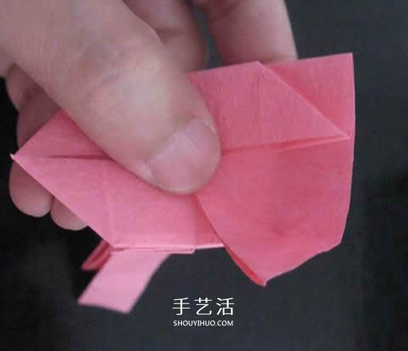 赠送初恋的小礼物!折纸蔷薇戒指的折法图解(图81) 赠送初恋的小礼物!折纸蔷薇戒指的折法图解(图81)