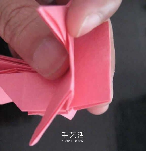 赠送初恋的小礼物!折纸蔷薇戒指的折法图解(图89) 赠送初恋的小礼物!折纸蔷薇戒指的折法图解(图89)