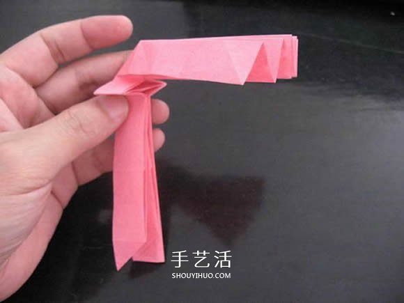 赠送初恋的小礼物!折纸蔷薇戒指的折法图解(图68) 赠送初恋的小礼物!折纸蔷薇戒指的折法图解(图68)