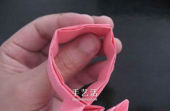 赠送初恋的小礼物!折纸蔷薇戒指的折法图解(图103) 赠送初恋的小礼物!折纸蔷薇戒指的折法图解(图103)
