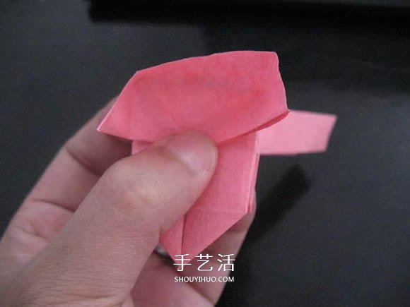 赠送初恋的小礼物!折纸蔷薇戒指的折法图解(图66) 赠送初恋的小礼物!折纸蔷薇戒指的折法图解(图66)