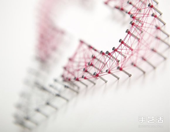 创意立体装饰画手工制作 用线在钉子上拉出图案(图2)
