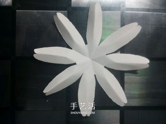 简单手工做太阳花教程 向日葵花的做法图解(图4) 简单手工做太阳花教程 向日葵花的做法图解(图4)