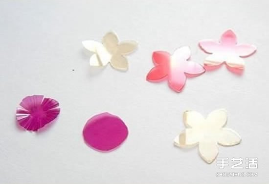 塑料花的做法图解 手工塑料花制作方法步骤(图3) 塑料花的做法图解 手工塑料花制作方法步骤(图3)