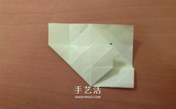 幸运四叶草的折法图解 怎么折纸四叶草步骤图(图6) 幸运四叶草的折法图解 怎么折纸四叶草步骤图(图6)