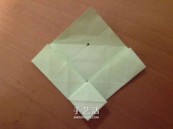 幸运四叶草的折法图解 怎么折纸四叶草步骤图(图11) 幸运四叶草的折法图解 怎么折纸四叶草步骤图(图11)