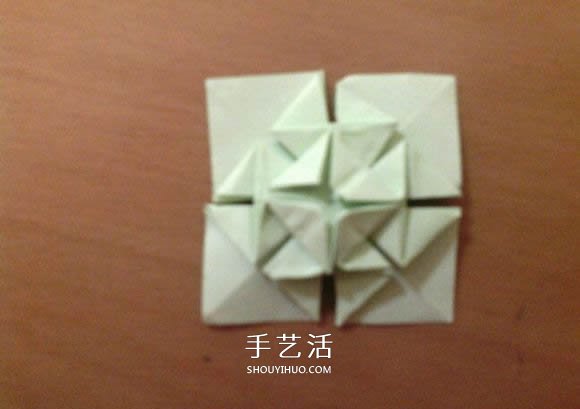 幸运四叶草的折法图解 怎么折纸四叶草步骤图(图21) 幸运四叶草的折法图解 怎么折纸四叶草步骤图(图21)