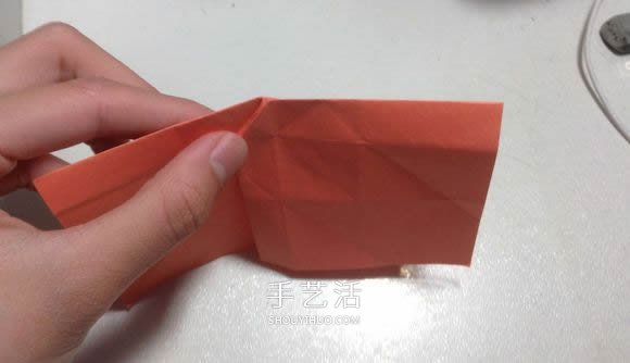怎么折纸月季花的方法 手工月季花的折法图解(图24) 怎么折纸月季花的方法 手工月季花的折法图解(图24)