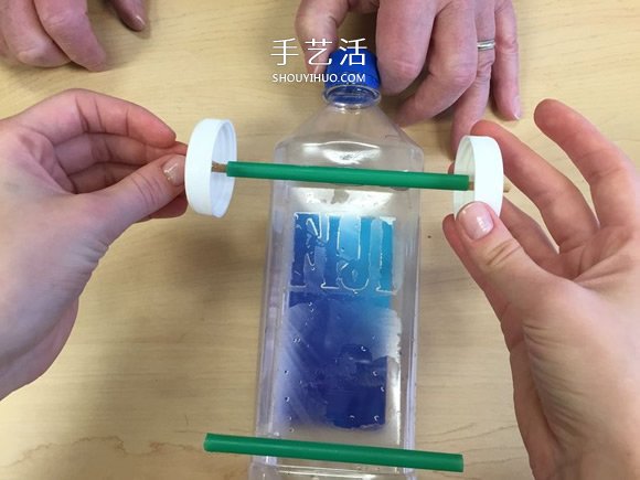 自制电动风力车玩具的制作方法教程(图13) 自制电动风力车玩具的制作方法教程(图13)