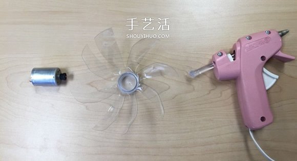 自制电动风力车玩具的制作方法教程(图18) 自制电动风力车玩具的制作方法教程(图18)