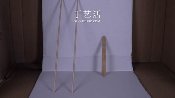 可乐瓶科技小制作 DIY橡皮筋动力飞机的方法(图10) 可乐瓶科技小制作 DIY橡皮筋动力飞机的方法(图10)