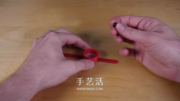 可乐瓶科技小制作 DIY橡皮筋动力飞机的方法(图17) 可乐瓶科技小制作 DIY橡皮筋动力飞机的方法(图17)