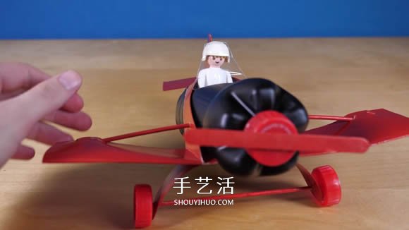 可乐瓶科技小制作 DIY橡皮筋动力飞机的方法(图35) 可乐瓶科技小制作 DIY橡皮筋动力飞机的方法(图35)