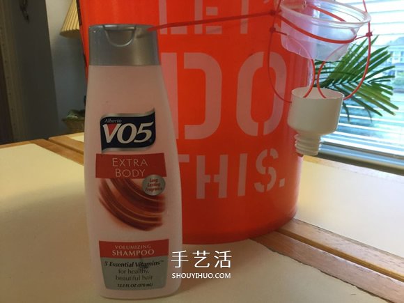 自制滚弹珠玩具的方法 简单的废物利用小制作(图8) 自制滚弹珠玩具的方法 简单的废物利用小制作(图8)