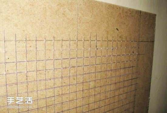 图钉画制作教程:他用一个月钉出女友肖像画(图5) 图钉画制作教程:他用一个月钉出女友肖像画(图5)