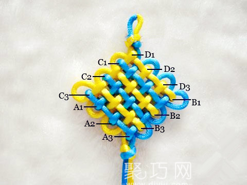 中国结之三回盘长结编法图解教程(图3)