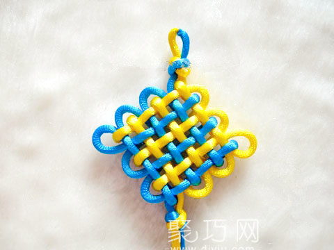 中国结之三回盘长结编法图解教程(图2)