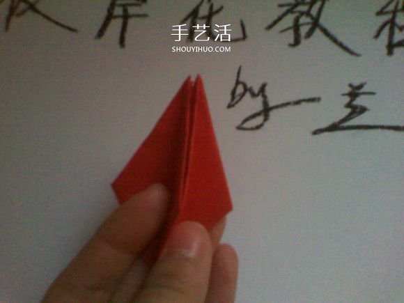 彼岸花的折法步骤图解 详细折纸彼岸花的过程(图14) 彼岸花的折法步骤图解 详细折纸彼岸花的过程(图14)