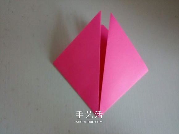 简单又漂亮五瓣纸花的折法步骤图解(图3) 简单又漂亮五瓣纸花的折法步骤图解(图3)