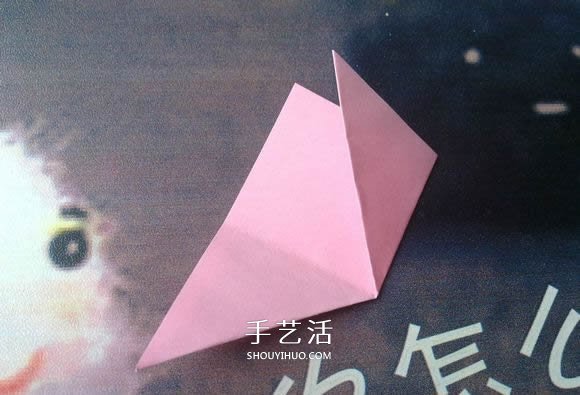 肯定学得会!超简单五瓣樱花的折纸方法步骤(图2) 肯定学得会!超简单五瓣樱花的折纸方法步骤(图2)