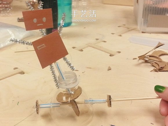 自制跳舞机器人的方法 一个凸轮就搞定!(图7) 自制跳舞机器人的方法 一个凸轮就搞定!(图7)