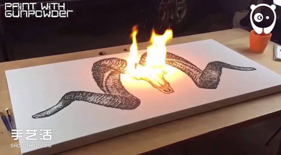 最酷炫的绘画方式:丹尼瑟文用火药作为颜料(图3) 最酷炫的绘画方式:丹尼瑟文用火药作为颜料(图3)