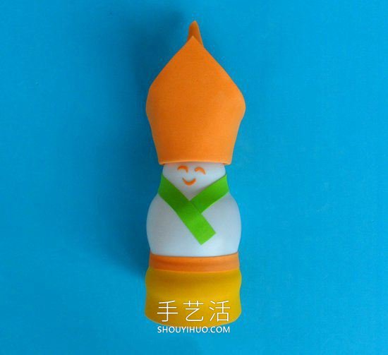 幼儿园手工制作酸奶瓶阿拉伯国王的做法教程(图7) 幼儿园手工制作酸奶瓶阿拉伯国王的做法教程(图7)