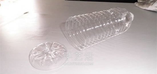 自制矿泉水瓶仿真花的方法图解教程(图3) 自制矿泉水瓶仿真花的方法图解教程(图3)