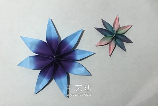 用两张纸折立体八瓣花的手工折纸方法图解(图4) 用两张纸折立体八瓣花的手工折纸方法图解(图4)