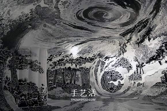 掉入黑白漩涡!120支马克笔画出360度沉浸式装置(图2) 掉入黑白漩涡!120支马克笔画出360度沉浸式装置(图2)