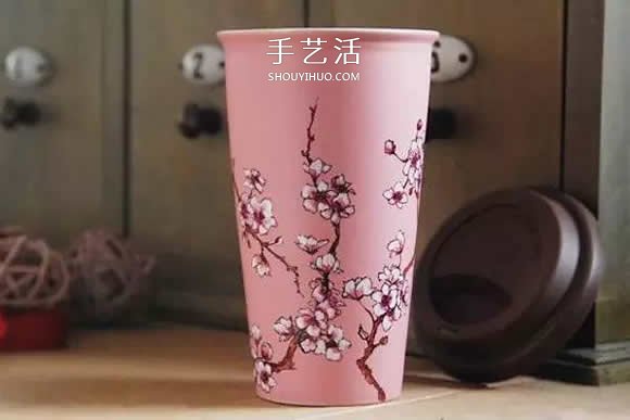 她们把家里的杯碟画成画 将每一天都过成诗!(图22) 她们把家里的杯碟画成画 将每一天都过成诗!(图22)
