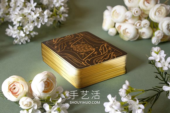 手绘植物塔罗牌!结合神秘占卜、花语寓意和哲学(图3) 手绘植物塔罗牌!结合神秘占卜、花语寓意和哲学(图3)