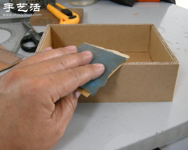 硬纸板废物利用DIY精致收纳柜(图27) 硬纸板废物利用DIY精致收纳柜(图27)