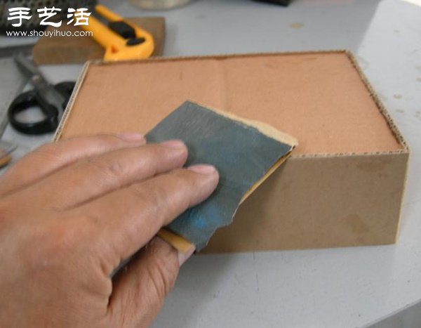 硬纸板废物利用DIY精致收纳柜(图28) 硬纸板废物利用DIY精致收纳柜(图28)