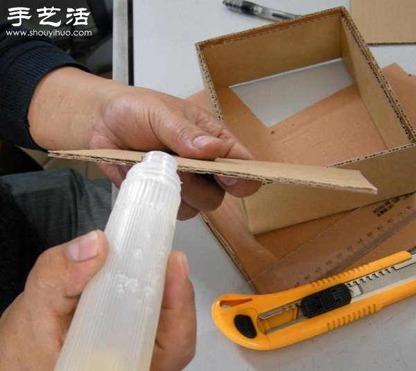 硬纸板废物利用DIY精致收纳柜(图25) 硬纸板废物利用DIY精致收纳柜(图25)