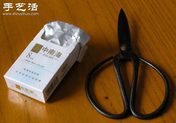 硬纸板废物利用DIY精致收纳柜(图41) 硬纸板废物利用DIY精致收纳柜(图41)