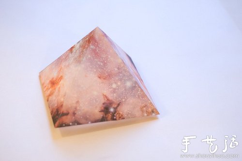 DIY手工制作梦幻金字塔灯具(图6) DIY手工制作梦幻金字塔灯具(图6)